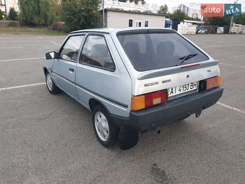 Хетчбек ЗАЗ 1102 Таврія-Нова 2004 в Києві