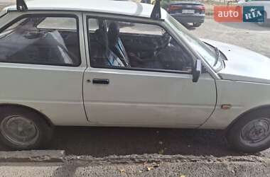 Хэтчбек ЗАЗ 1102 Таврия-Нова 2001 в 