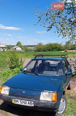 Хэтчбек ЗАЗ 1102 Таврия-Нова 2005 в 