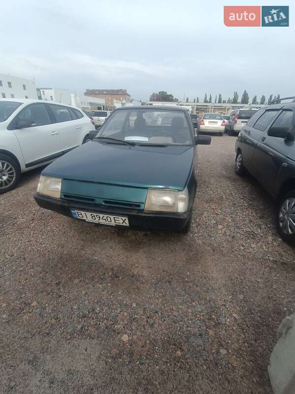 Хэтчбек ЗАЗ 1102 Таврия-Нова 1998 в Полтаве