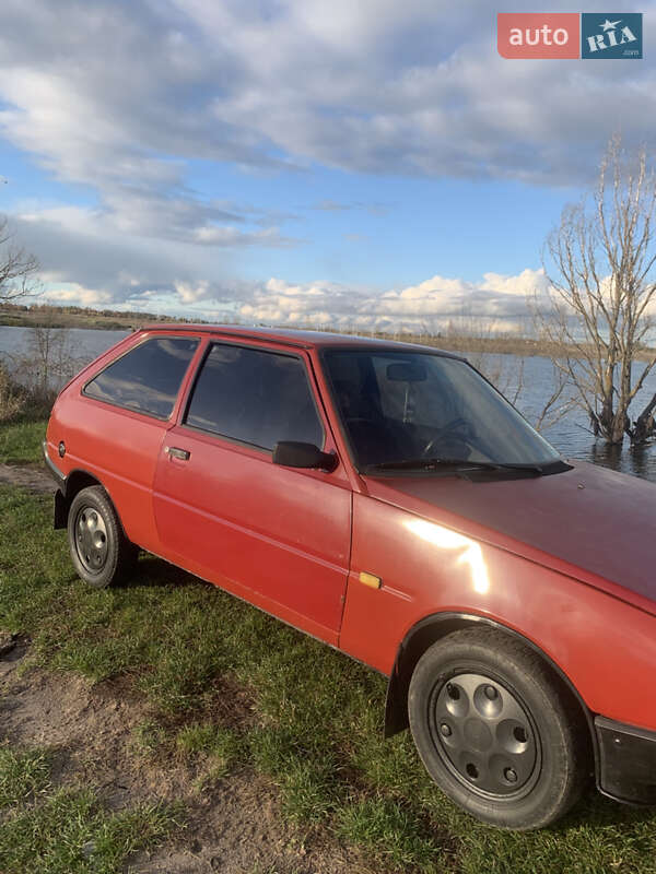 Хэтчбек ЗАЗ 1102 Таврия-Нова 1998 в Демидове фото 23 Хэтчбек ЗАЗ 1102 Таврия-Нова 1998 в Демидове