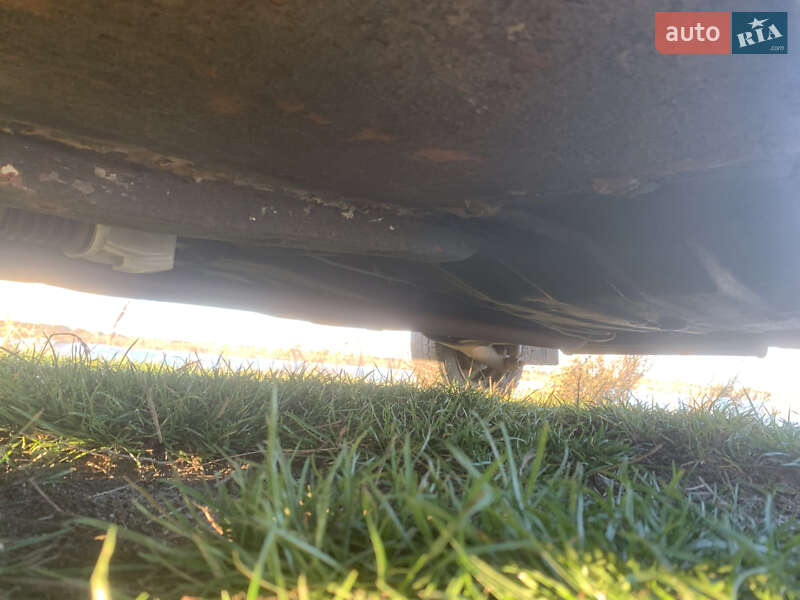 Хэтчбек ЗАЗ 1102 Таврия-Нова 1998 в Демидове фото 39 Хэтчбек ЗАЗ 1102 Таврия-Нова 1998 в Демидове