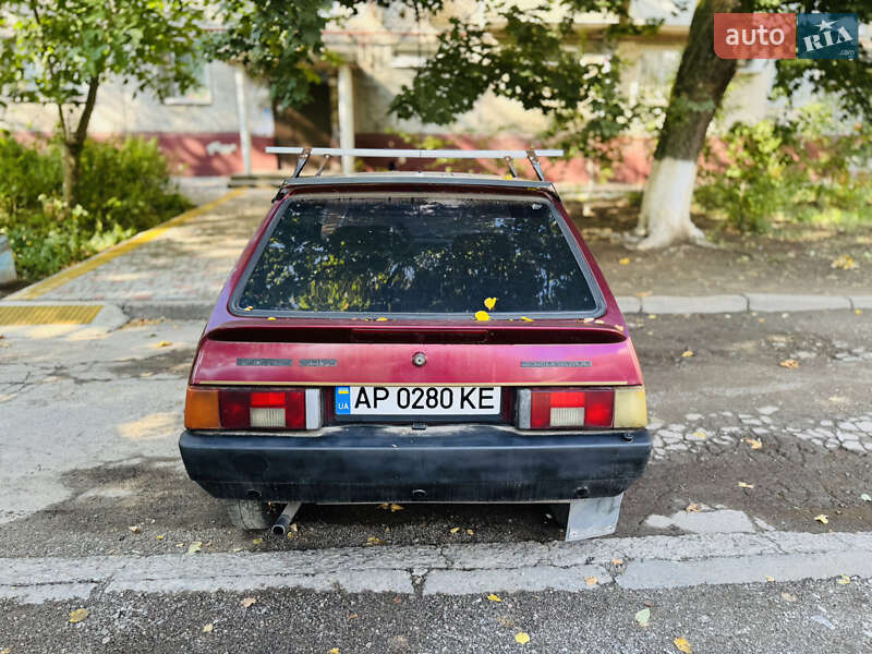 Хэтчбек ЗАЗ 1102 Таврия-Нова 2000 в Запорожье