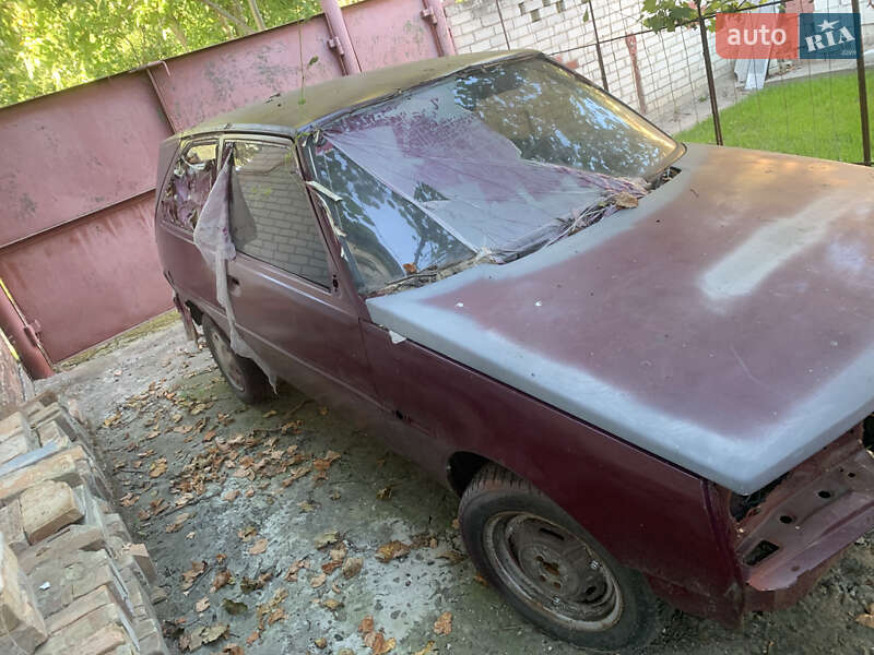 Хетчбек ЗАЗ 1102 Таврія-Нова 2004 в Чернігові