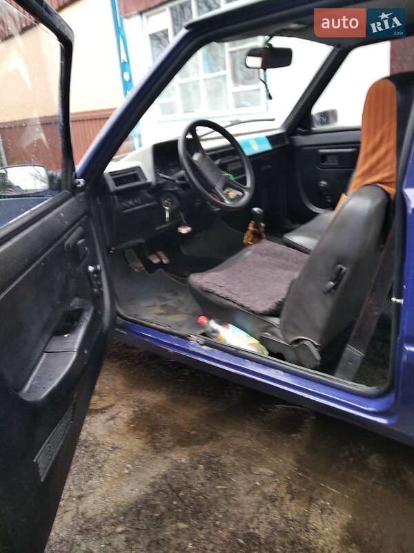 Хэтчбек ЗАЗ 1102 Таврия-Нова 2003 в Емильчине