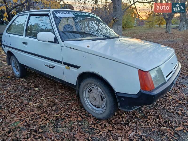 Хетчбек ЗАЗ 1102 Таврія-Нова 1999 в Синельниковому фото 8 Хетчбек ЗАЗ 1102 Таврія-Нова 1999 в Синельниковому