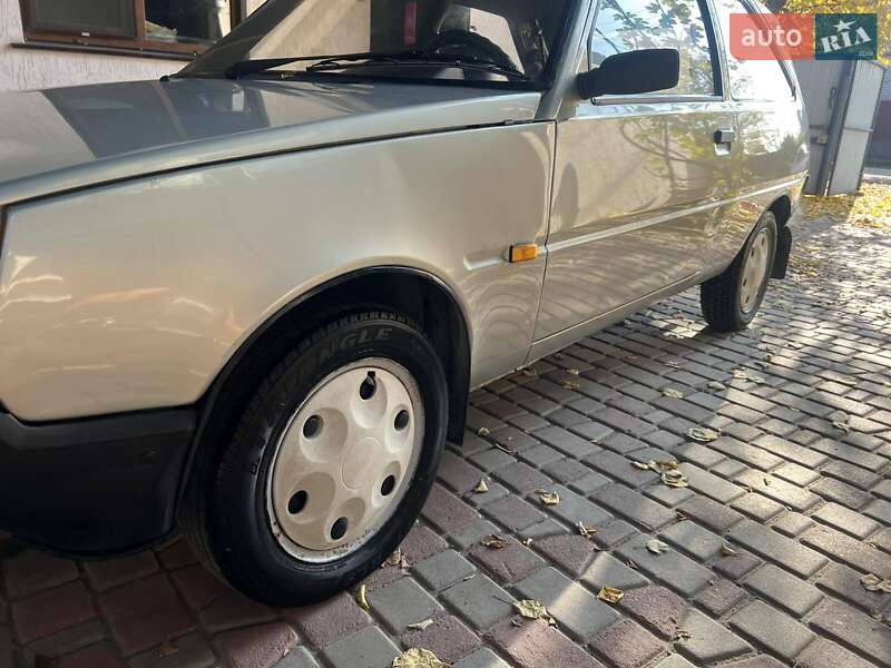 Хэтчбек ЗАЗ 1102 Таврия-Нова 2006 в Запорожье фото Хэтчбек ЗАЗ 1102 Таврия-Нова 2006 в Запорожье