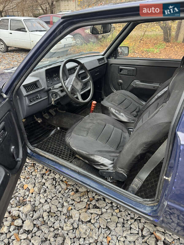 Хэтчбек ЗАЗ 1102 Таврия-Нова 1998 в Виннице фото 9 Хэтчбек ЗАЗ 1102 Таврия-Нова 1998 в Виннице