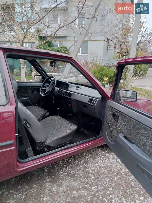 Хетчбек ЗАЗ 1102 Таврія-Нова 2005 в Олександрії фото 15 Хетчбек ЗАЗ 1102 Таврія-Нова 2005 в Олександрії