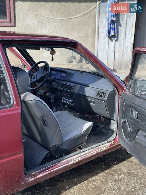 Хетчбек ЗАЗ 1102 Таврія-Нова 1998 в Чорткові