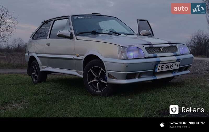 Хэтчбек ЗАЗ 1102 Таврия-Нова 1998 в Вольногорске