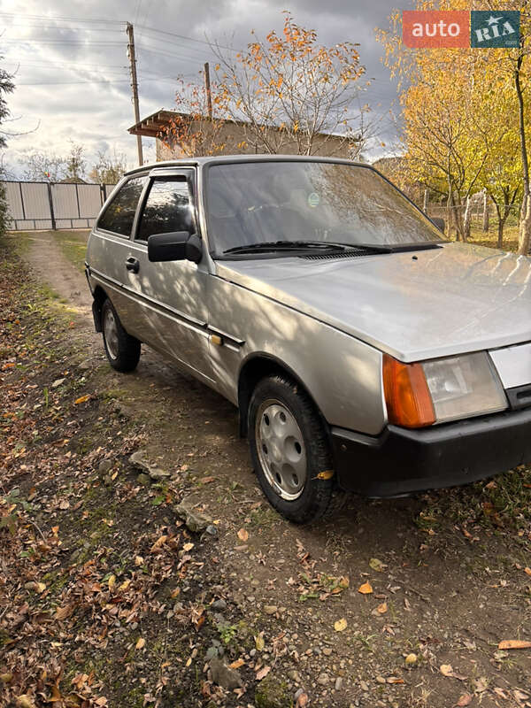 Хетчбек ЗАЗ 1102 Таврія-Нова 1998 в Івано-Франківську фото 2 Хетчбек ЗАЗ 1102 Таврія-Нова 1998 в Івано-Франківську