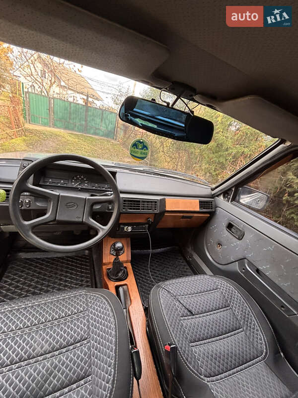 Хетчбек ЗАЗ 1102 Таврія-Нова 1998 в Івано-Франківську фото 5 Хетчбек ЗАЗ 1102 Таврія-Нова 1998 в Івано-Франківську