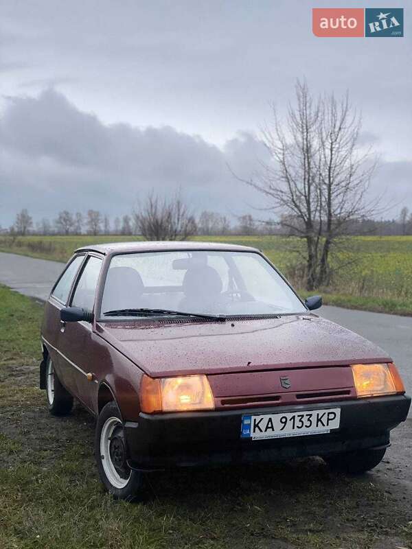 Хэтчбек ЗАЗ 1102 Таврия-Нова 1998 в Броварах фото 7 Хэтчбек ЗАЗ 1102 Таврия-Нова 1998 в Броварах