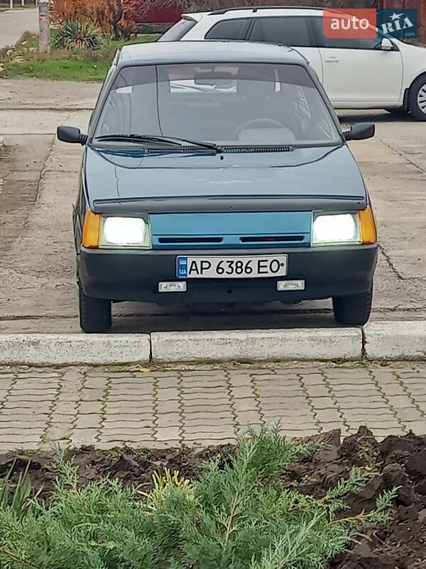 ЗАЗ 1102 Таврия-Нова 2001 ЗАЗ 1102 Таврия-Нова 2001