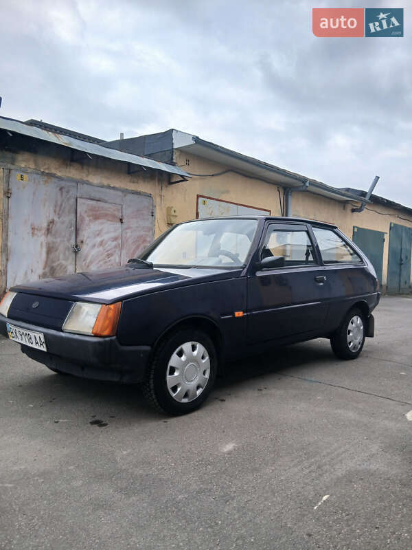 Хэтчбек ЗАЗ 1102 Таврия-Нова 2004 в Хмельницком