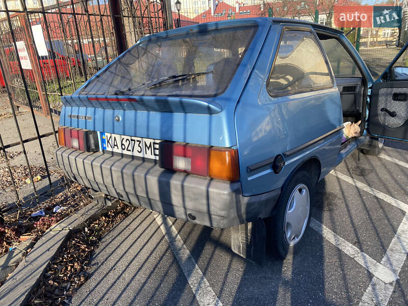 Хетчбек ЗАЗ 1102 Таврія-Нова 2003 в Києві