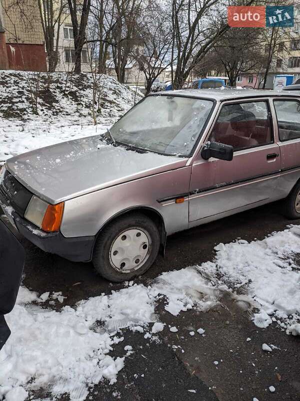 Хэтчбек ЗАЗ 1102 Таврия-Нова 1998 в Львове