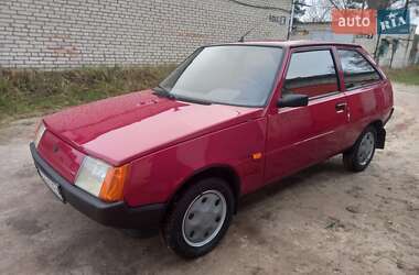 Хэтчбек ЗАЗ 1102 Таврия-Нова 2001 в Славутиче