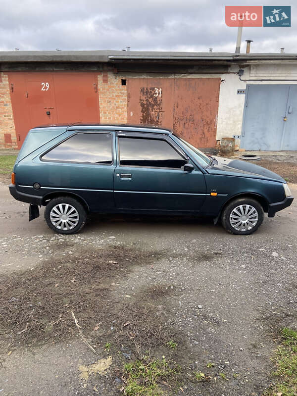 Хетчбек ЗАЗ 1102 Таврія-Нова 2004 в Хмельницькому