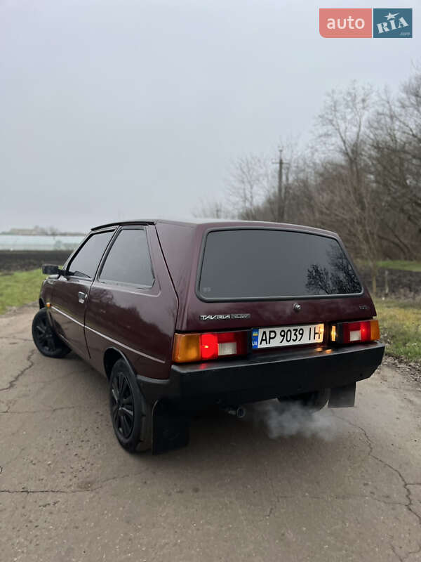 Хэтчбек ЗАЗ 1102 Таврия-Нова 2006 в Запорожье фото 7 Хэтчбек ЗАЗ 1102 Таврия-Нова 2006 в Запорожье