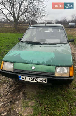 Хэтчбек ЗАЗ 1102 Таврия-Нова 2002 в Березане