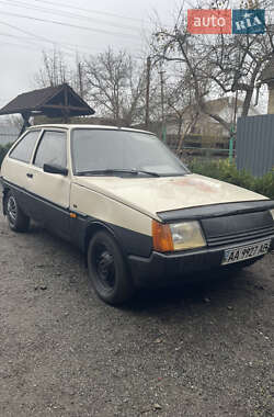 Хэтчбек ЗАЗ 1102 Таврия-Нова 2003 в Иванкове