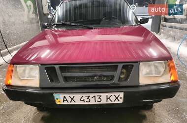 Хетчбек ЗАЗ 1102 Таврія-Нова 2004 в Харкові