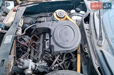 Хетчбек ЗАЗ 1102 Таврія-Нова 2006 в Херсоні