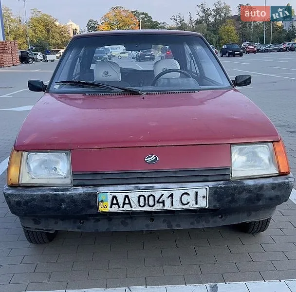 ЗАЗ 1102 Таврія-Нова