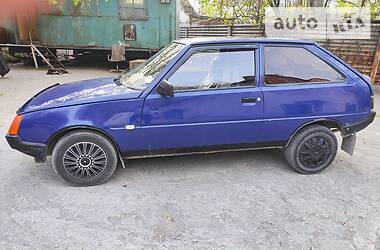 Хетчбек ЗАЗ 1102 Таврія 2002 в 