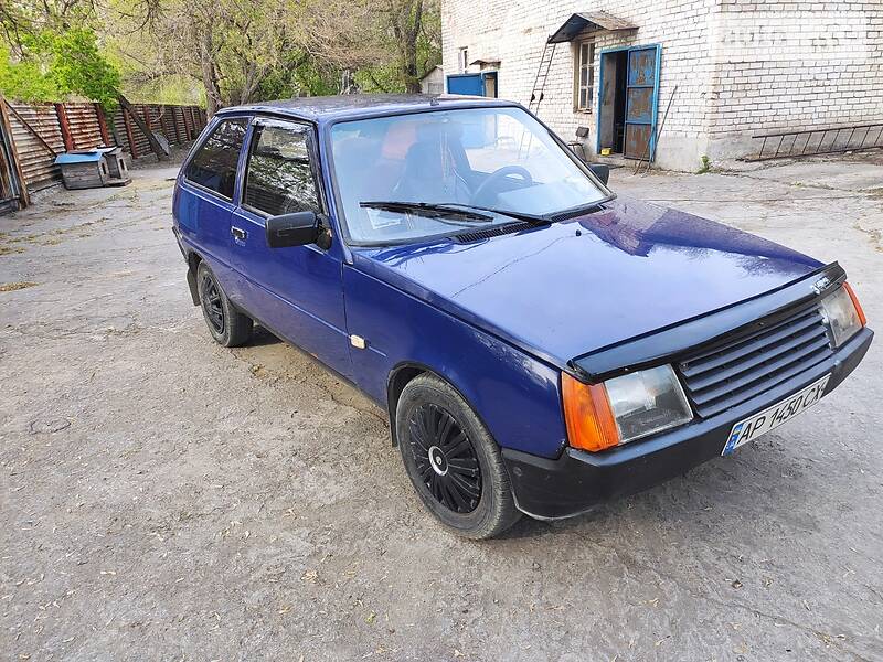 Хетчбек ЗАЗ 1102 Таврія 2002 в 