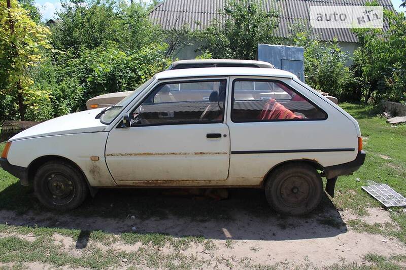 ЗАЗ 1102 Таврия