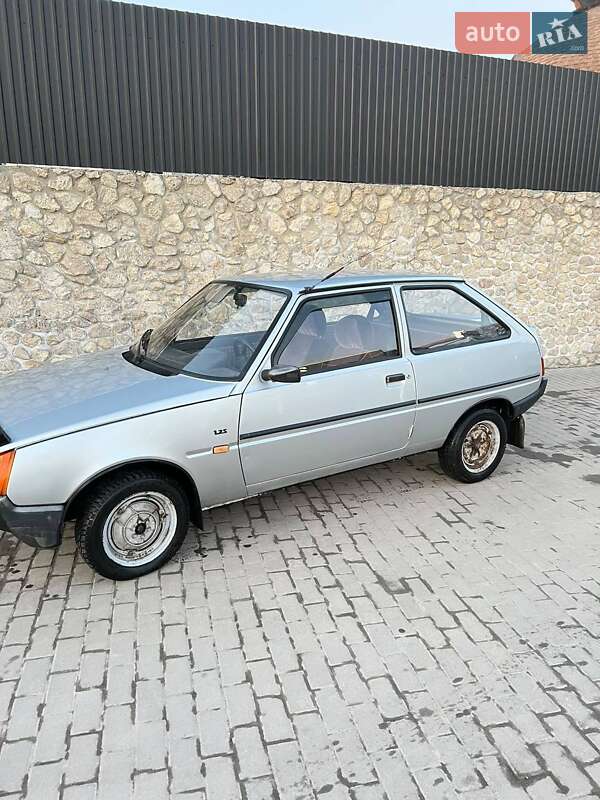 Хетчбек ЗАЗ 1102 Таврія 2003 в Тернополі