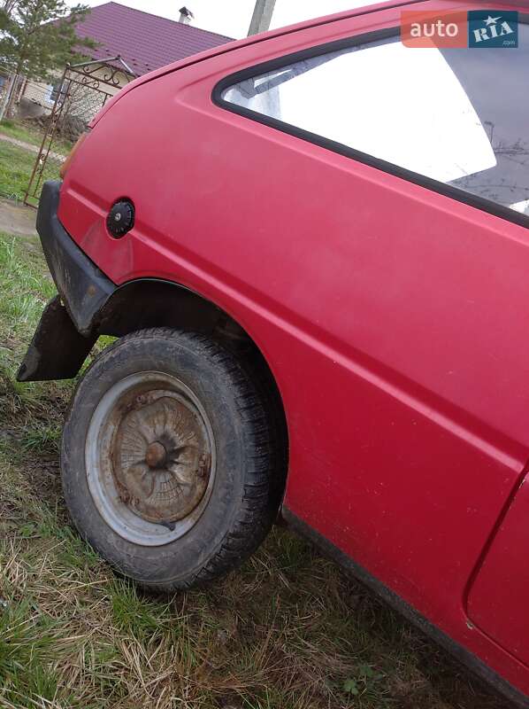 Хетчбек ЗАЗ 1102 Таврія 1995 в Долині