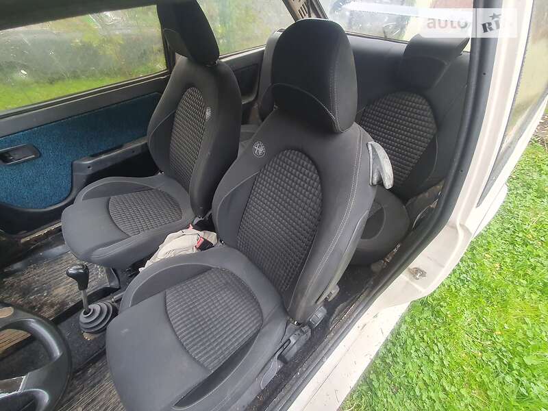 Хэтчбек ЗАЗ 1102 Таврия 2003 в Бориславе фото 13 Хэтчбек ЗАЗ 1102 Таврия 2003 в Бориславе