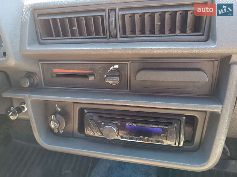 Хэтчбек ЗАЗ 1102 Таврия 1999 в Кривом Роге