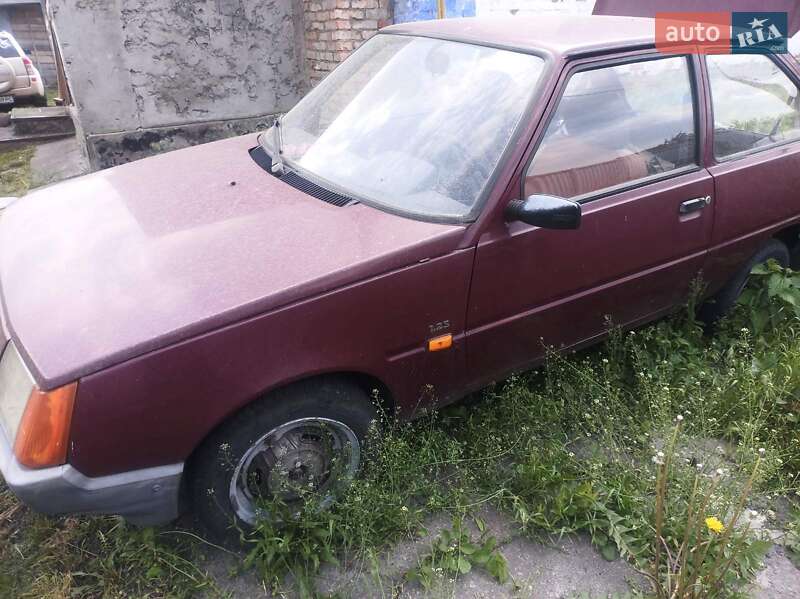 Універсал ЗАЗ 1102 Таврія 2004 в Києві