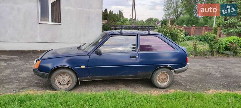 Хэтчбек ЗАЗ 1102 Таврия 2004 в Луцке фото 3 Хэтчбек ЗАЗ 1102 Таврия 2004 в Луцке