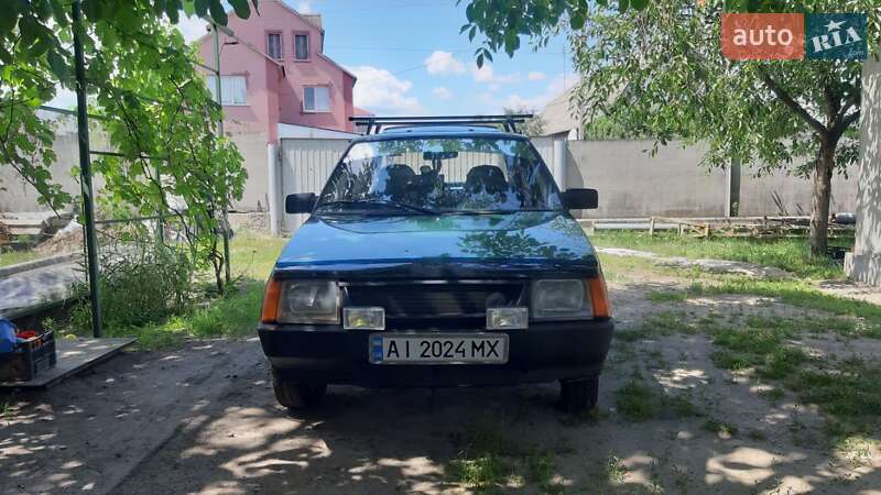 ЗАЗ 1102 Таврия 2003