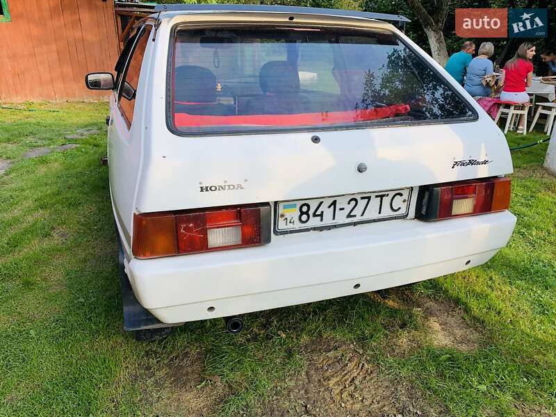 Хэтчбек ЗАЗ 1102 Таврия 1989 в Дрогобыче