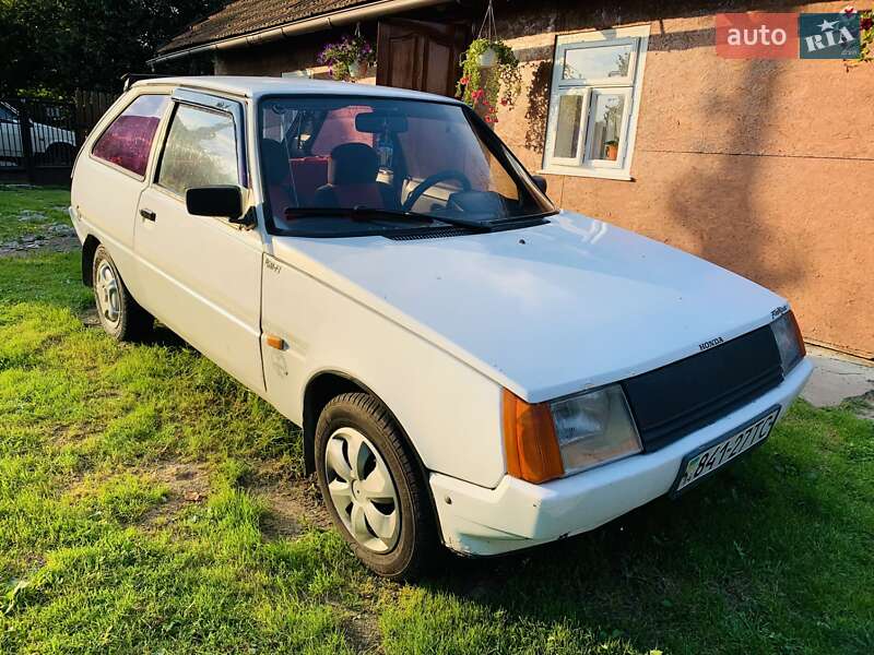 Хэтчбек ЗАЗ 1102 Таврия 1989 в Дрогобыче