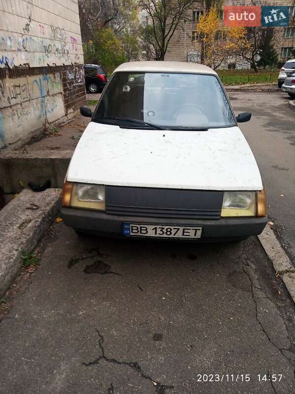 Хетчбек ЗАЗ 1102 Таврія 1993 в Києві