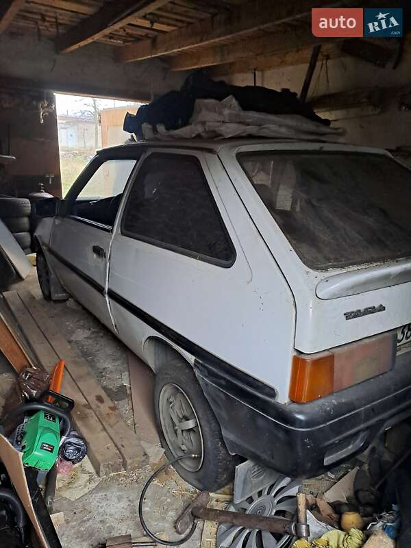 Хетчбек ЗАЗ 1102 Таврія 1997 в Запоріжжі