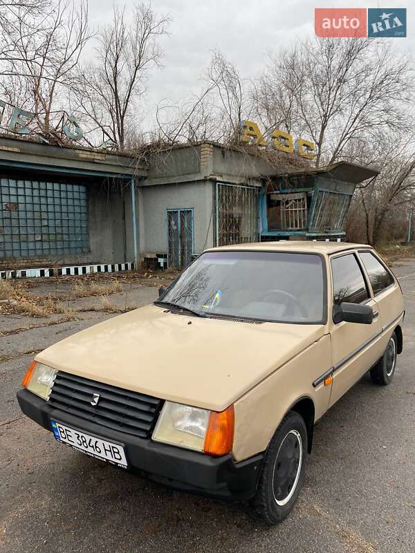 Хэтчбек ЗАЗ 1102 Таврия 1991 в Николаеве
