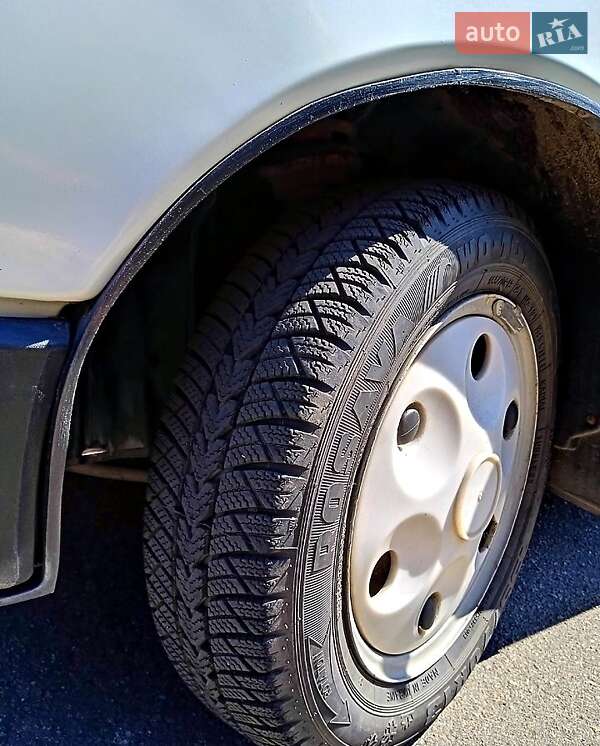 Хэтчбек ЗАЗ 1102 Таврия 1991 в Кропивницком