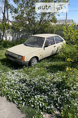 Хэтчбек ЗАЗ 1102 Таврия 1993 в 