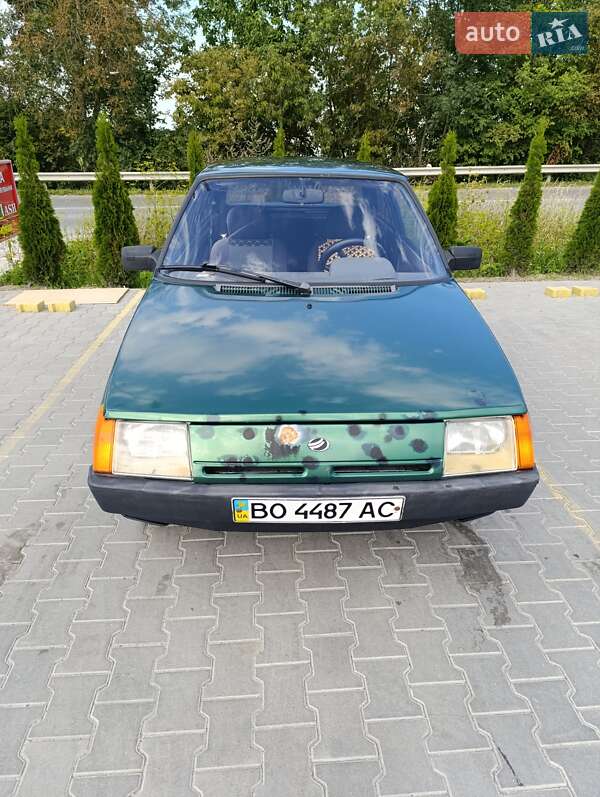 Хэтчбек ЗАЗ 1102 Таврия 2004 в Тернополе