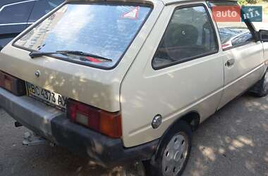 Хетчбек ЗАЗ 1102 Таврія 1994 в 