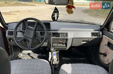Хэтчбек ЗАЗ 1102 Таврия 1989 в 